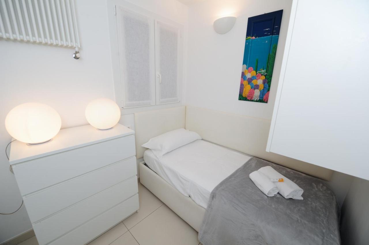 La Suite Des Anges Res. Negresco Five Stars Holiday House นีซ ภายนอก รูปภาพ